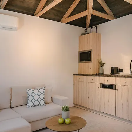 度假居 Berthina House *